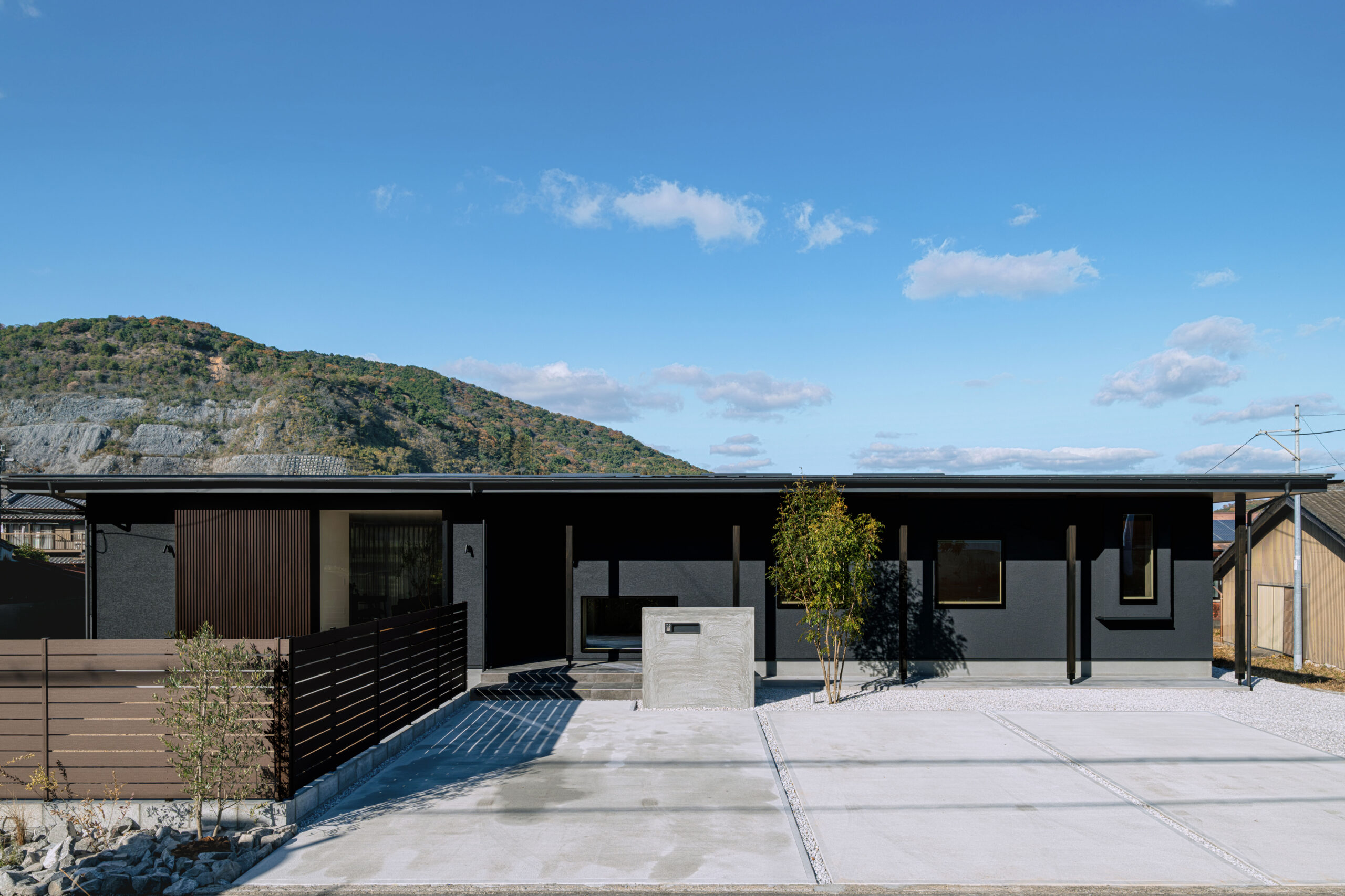 広がりを愉しむ家